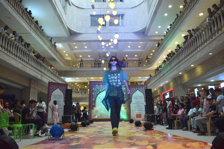 कश्मीर की संस्कृति को पेश किया गया इस फैशन शो में